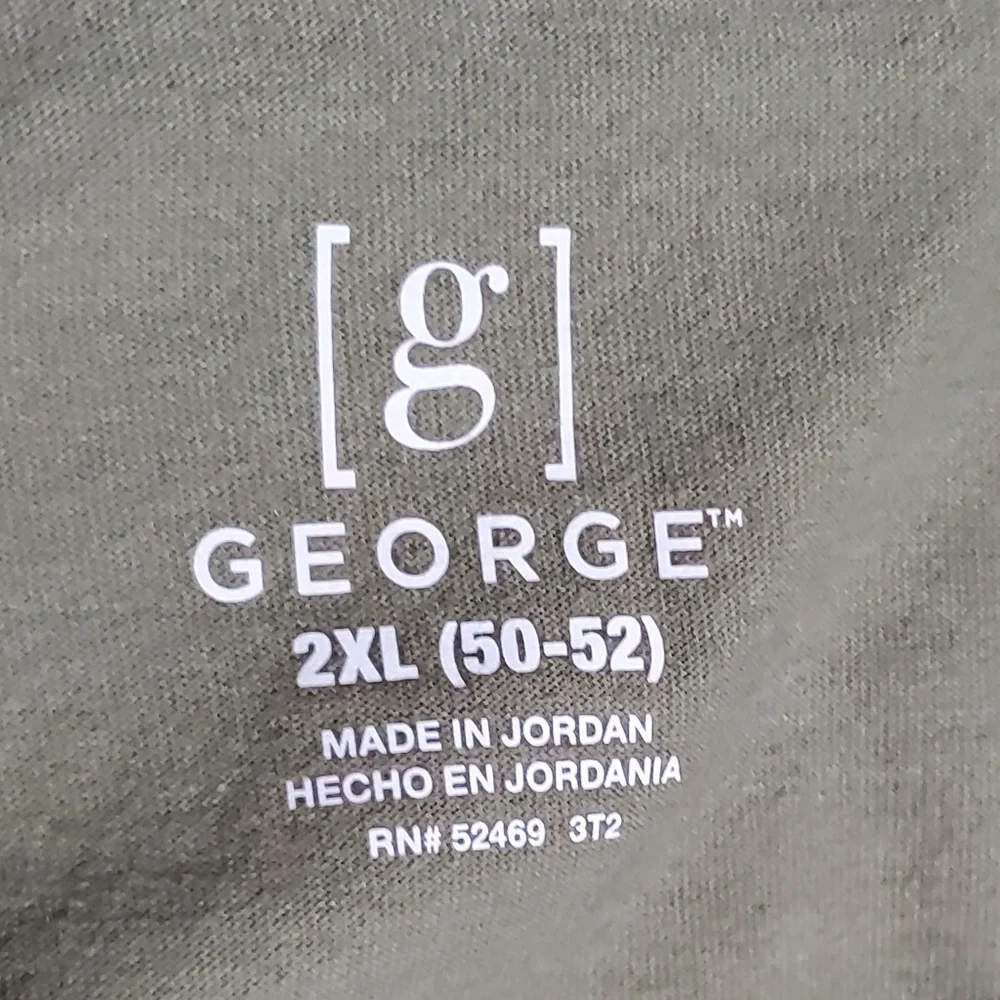 2/$30 George Men's Olive Short Sleeve V-Neck T-Shirt Size 2XL